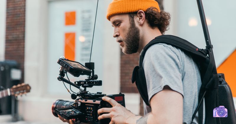 How to Become a Filmmaker - Featured Image