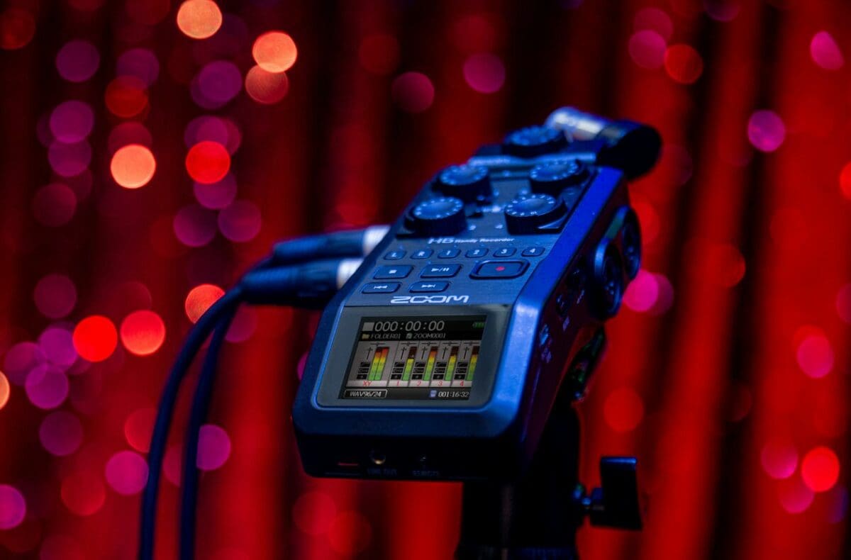 Zoom H6 Handy Recorder Review: Recorder Being Used on Stage